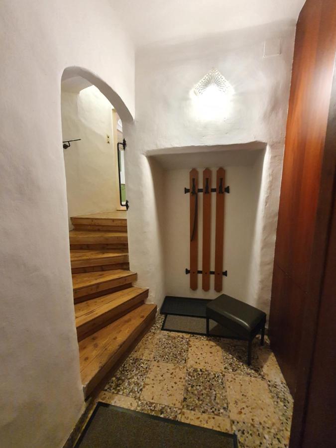 Gasthof Gruener Baum Kirchberg am Wechsel Esterno foto